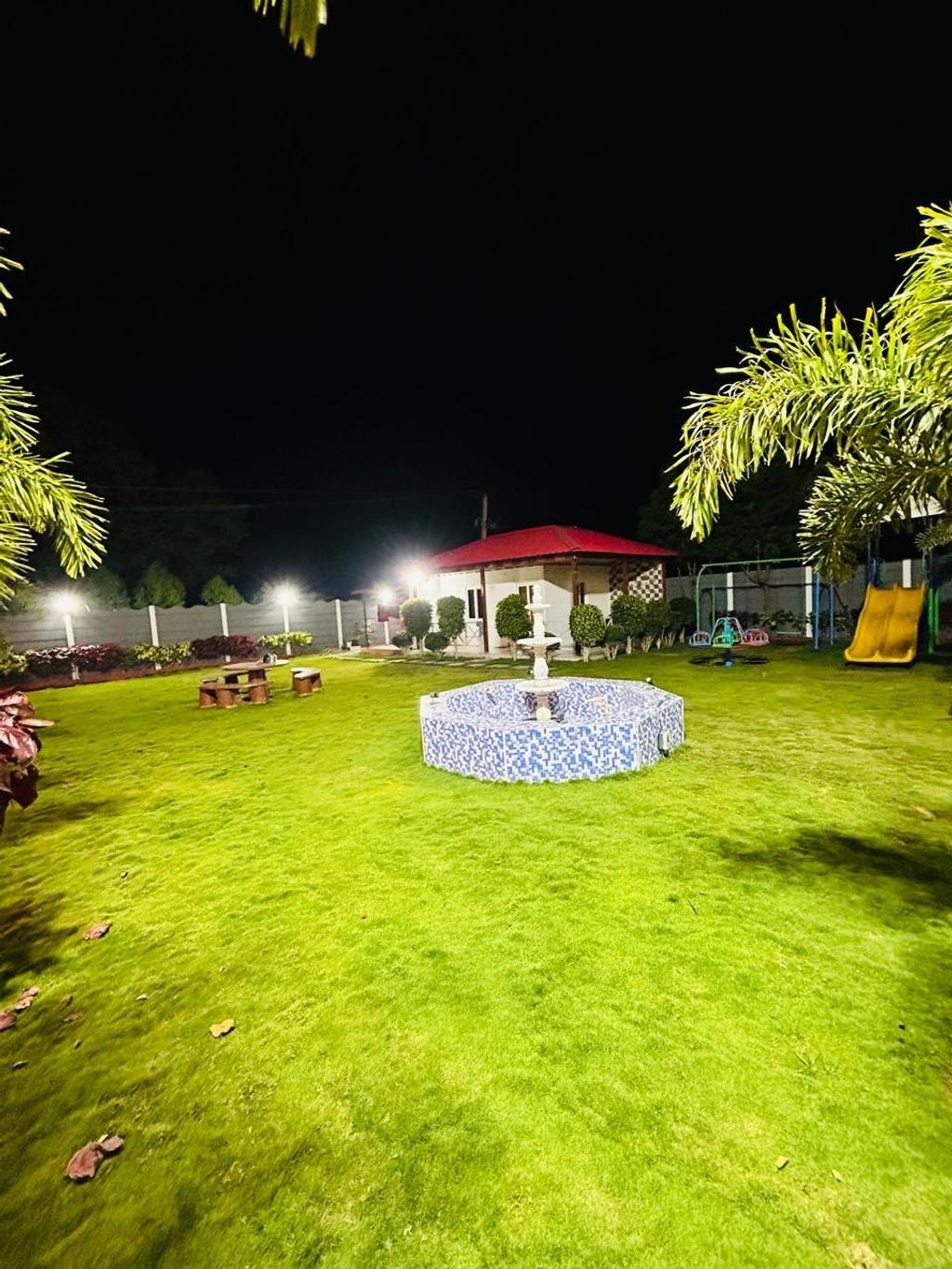 Lawn at Liven Horizon Villa, Tolkatta, Moinabad