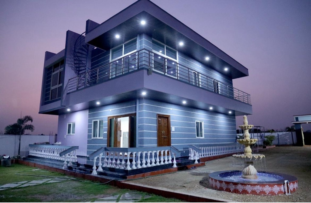 The farmhouse at night at Vasantha Farm, Surangal, Moinabad