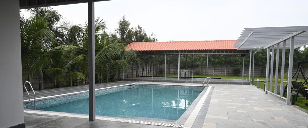 Private swimming pool at N Frame Collective, Nazeeb Nagar, Moinabad